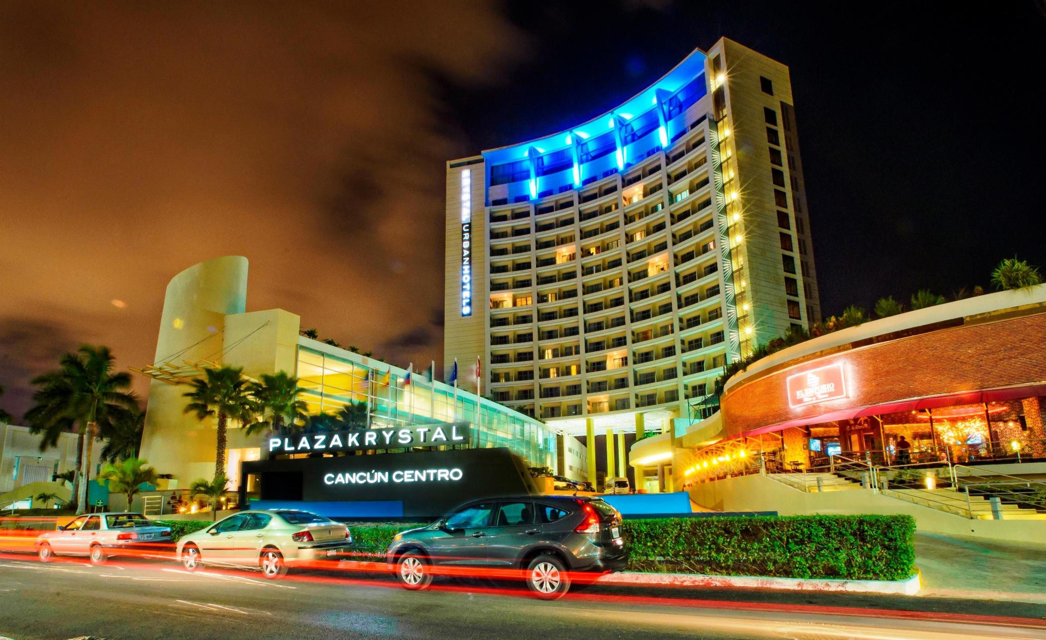Krystal Urban Cancun & Beach Club Exterior photo